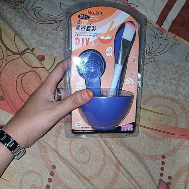 Mangkuk / Wadah Masker