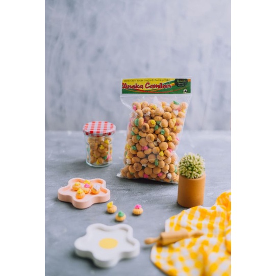 

kue kancing monas / biskuit Gemrose / snack jadul warna warni