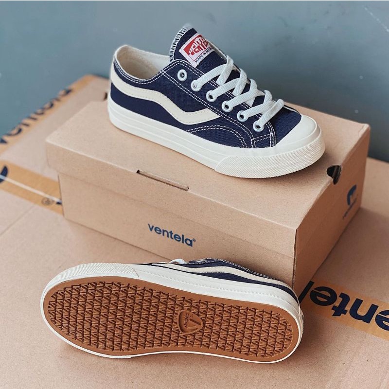 Ventela Public Low Navy