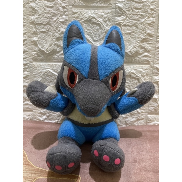 boneka lucario banpresto