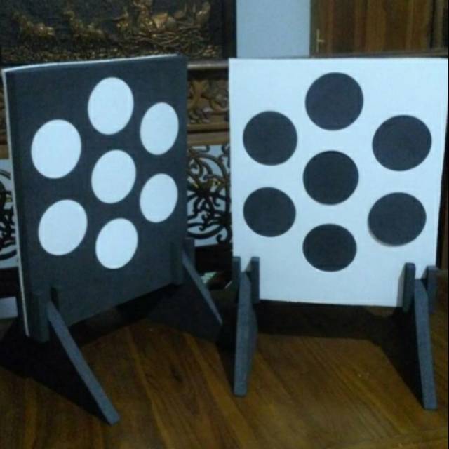 

Sasaran target 3D panahan anak panah tumpul bisa copot lepas bila dipanah
