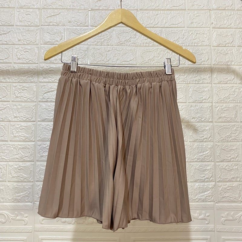 HOTPANTS CELANA PENDEK PLISKET PENDEK POLOS HYGET MURAH