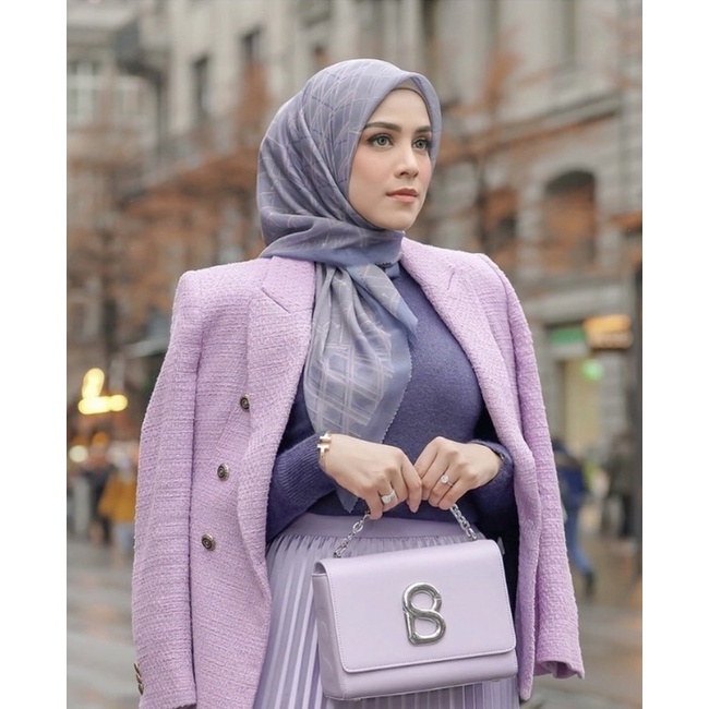 Pre❤️ Buttonscarves Louvre Extended - Infinity