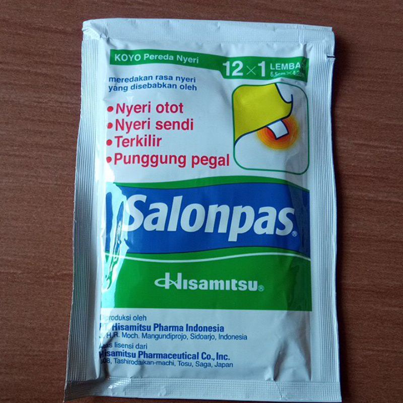 Salonpas isi 12pcs size 6,5×4,2cm