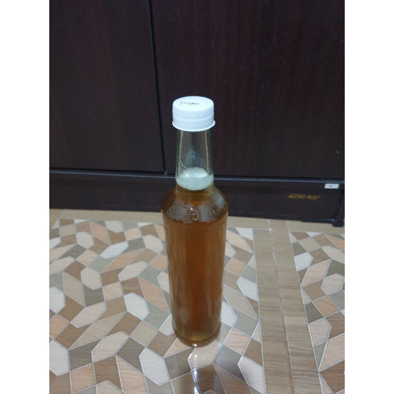 

Madu Sengon (Sari Bunga Pohon Sengon)