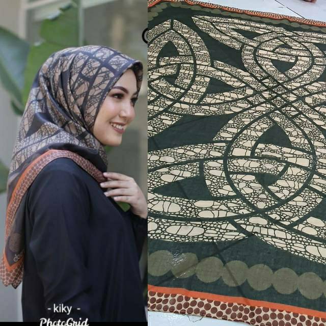 HIJAB SEGI EMPAT MOTIF 115 X 115 VOAL