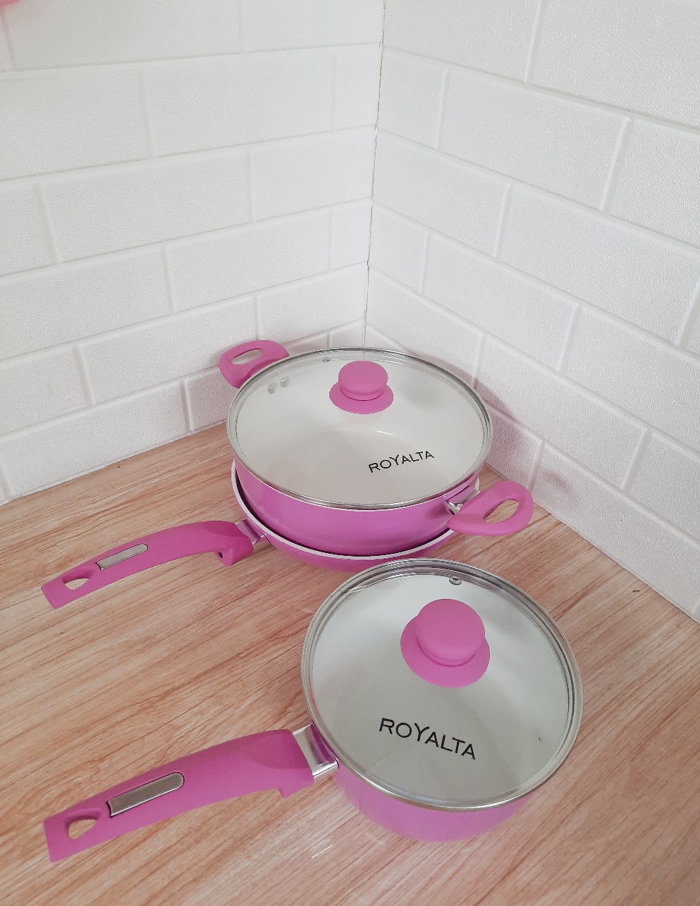 1set Panci Set 5 Pcs Barang Berkualitas Tinggi Royalta