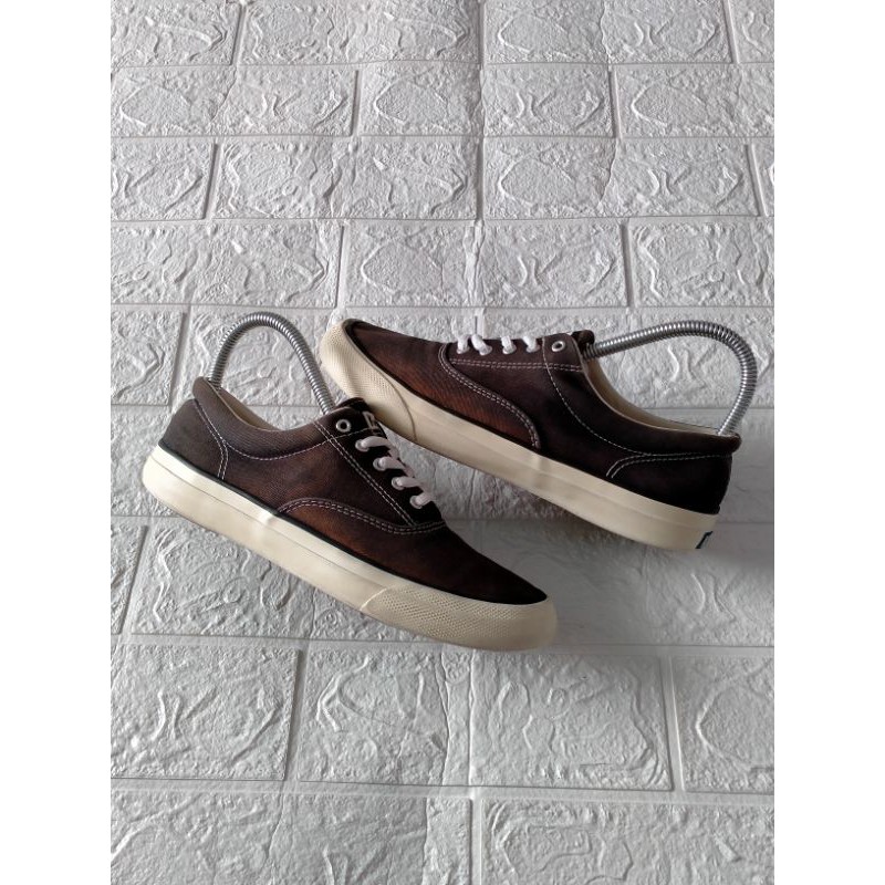 Sepatu Keds size 37 original second