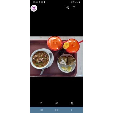 

Coto Makassar Isi Daging + 2 Ketupat