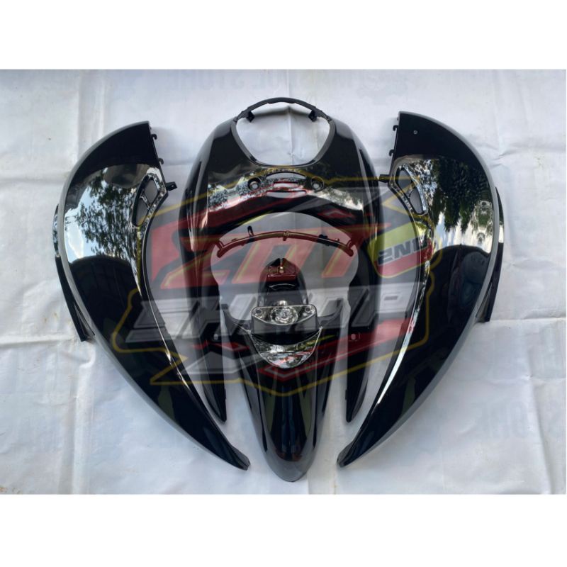 honda scoopy full body haus Scoopy Lama Karbu Warna Hitam