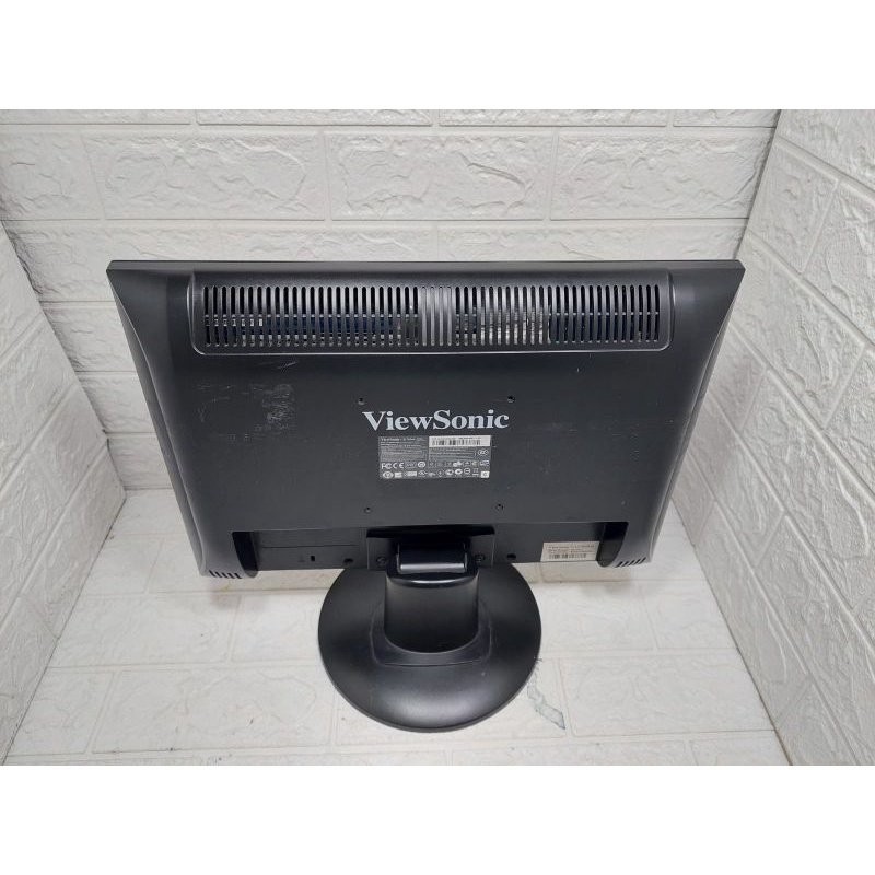 Monitor ViewSonic LCD 17 inch wide
