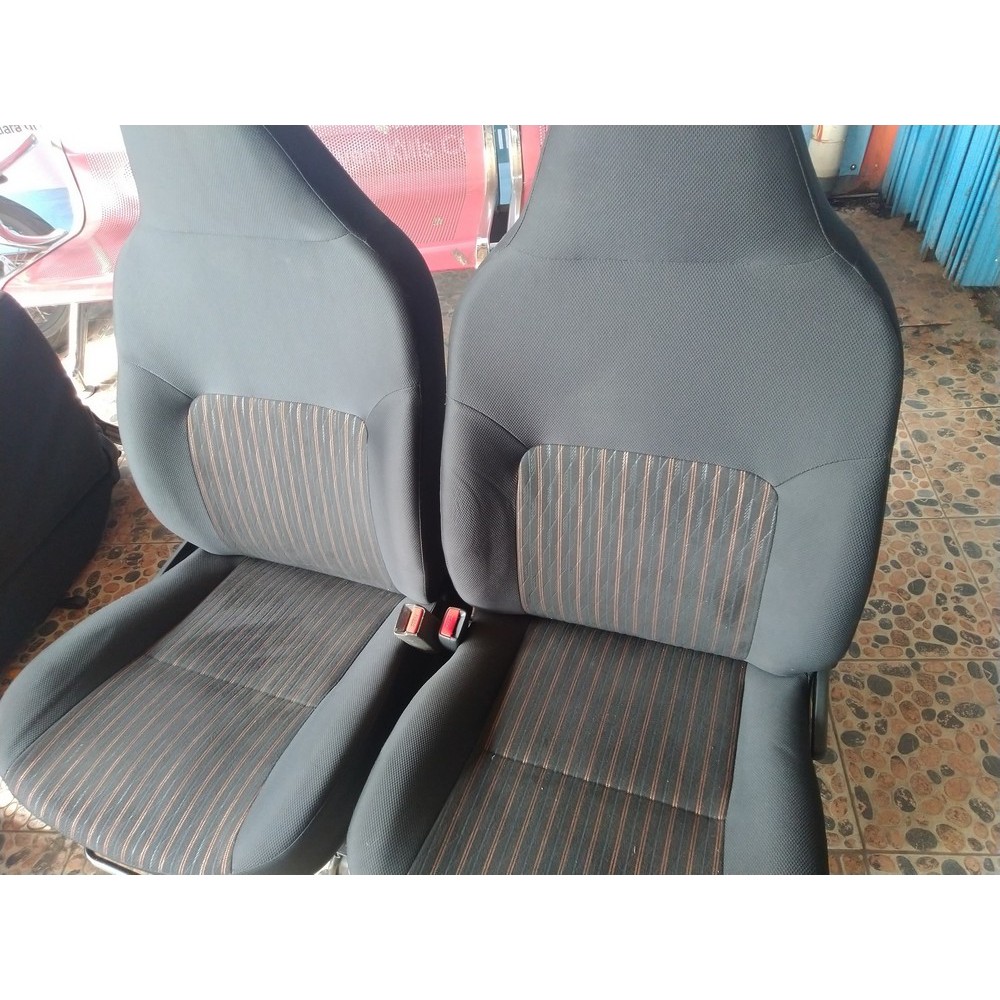 Jok Mobil Agya TRD bagian depan original copotan