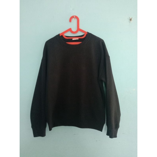 SWEATER PRIA PL SWEATER PRELOVED CREWNECK SWEATER GU