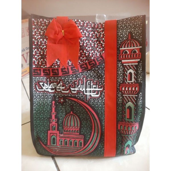 

Tas Parcel Lebaran
