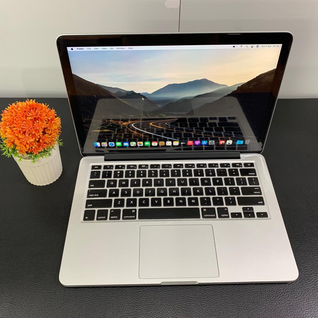 MacBook Pro Retina 13 inch Late 2013 Core I7 2.9GHz Ram 8GB Ssd 256 GB