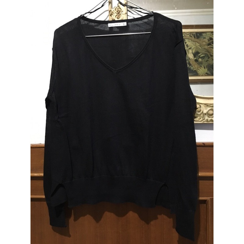 Preloved Zara Knit - Sweater Rajut Hitam