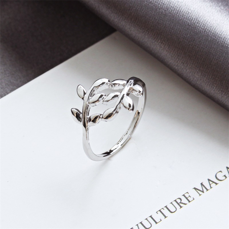 Cincin Desain Cabang Daun | Cincin Bahan Stainless Steel | Aksesoris Pria Dan Wanita Untuk Hadiah