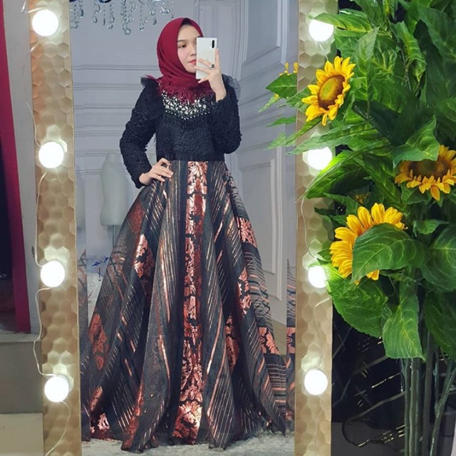 Rose Gold Dress Premium