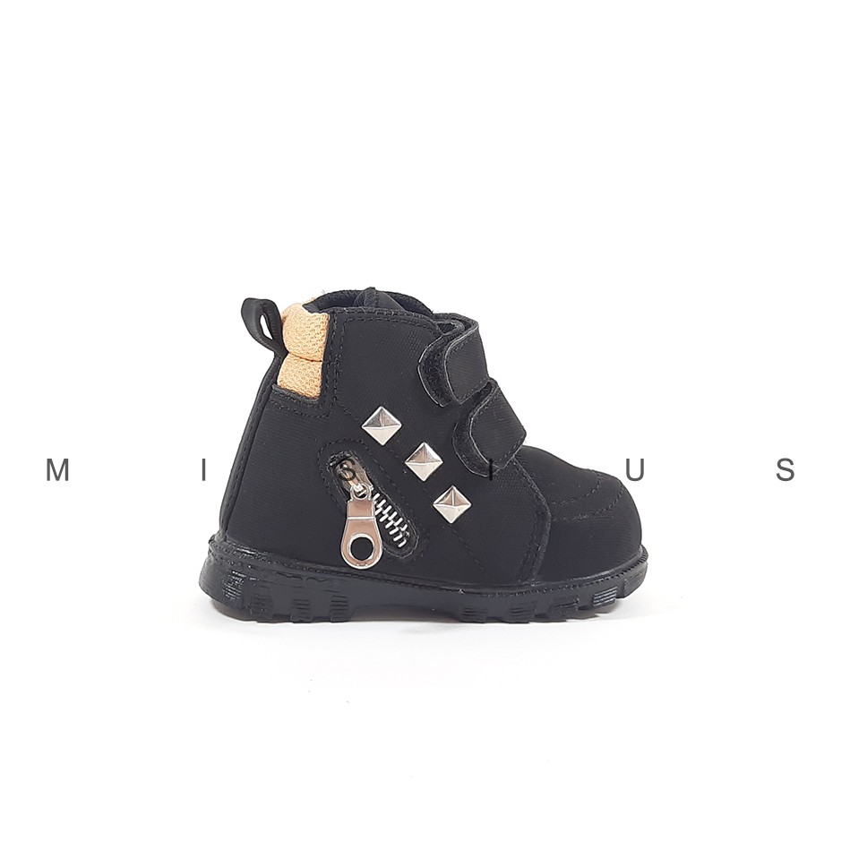 Misius - PIRAMID Sepatu Boots Anak Bahan Lembut Variasi Resleting