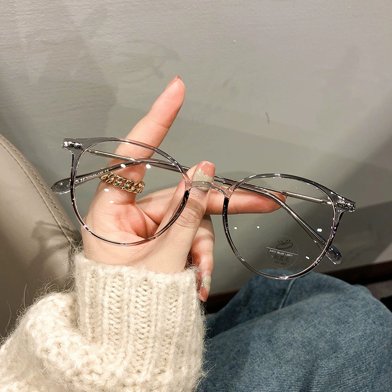 Kacamata Korea Anti Radiasi Photocromic Metal Bentuk Bulat Bahan /Wanita Pria Fotocromic Kacamata Komputer Anti Sinar Matahari Blueray Silau Potocromic Fashion Kaca Mata Versatile Optik Glasses ANTOP-Abu-abu