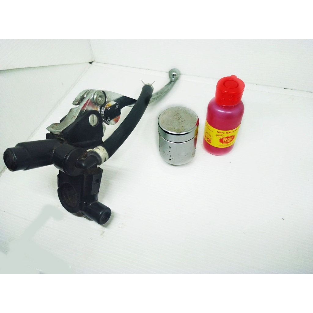 Master REM Atas Kanan CNC Vario 125 Vario 150 PCX Scoopy BeaT Fi Scoopy Fi GSX R15 XMAX CBR MIO Universal Bonus  Minyak Rem