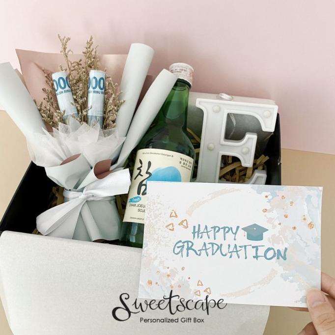 

GIFT BOX PACKAGE 229-PAKET HAMPERS 229 - GRADUATION GIFT BOX DSG54546WE