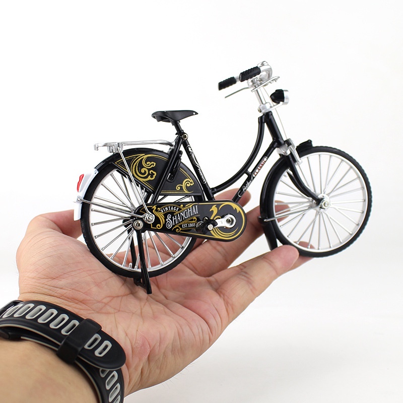 Mainan Miniatur Sepeda Vintage Retro Bahan Alloy Skala 1 / 10 Untuk Koleksi