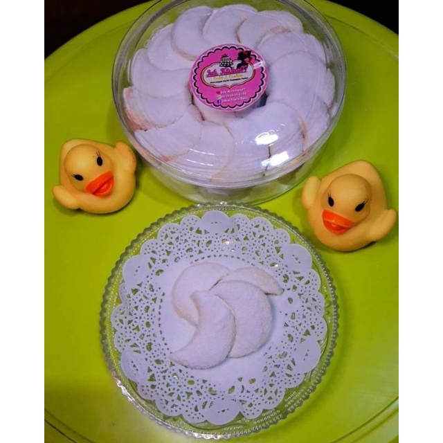 

PUTRI SALJU 500GR/kuelebaran/enak,mantap,tanpabahanpengawet