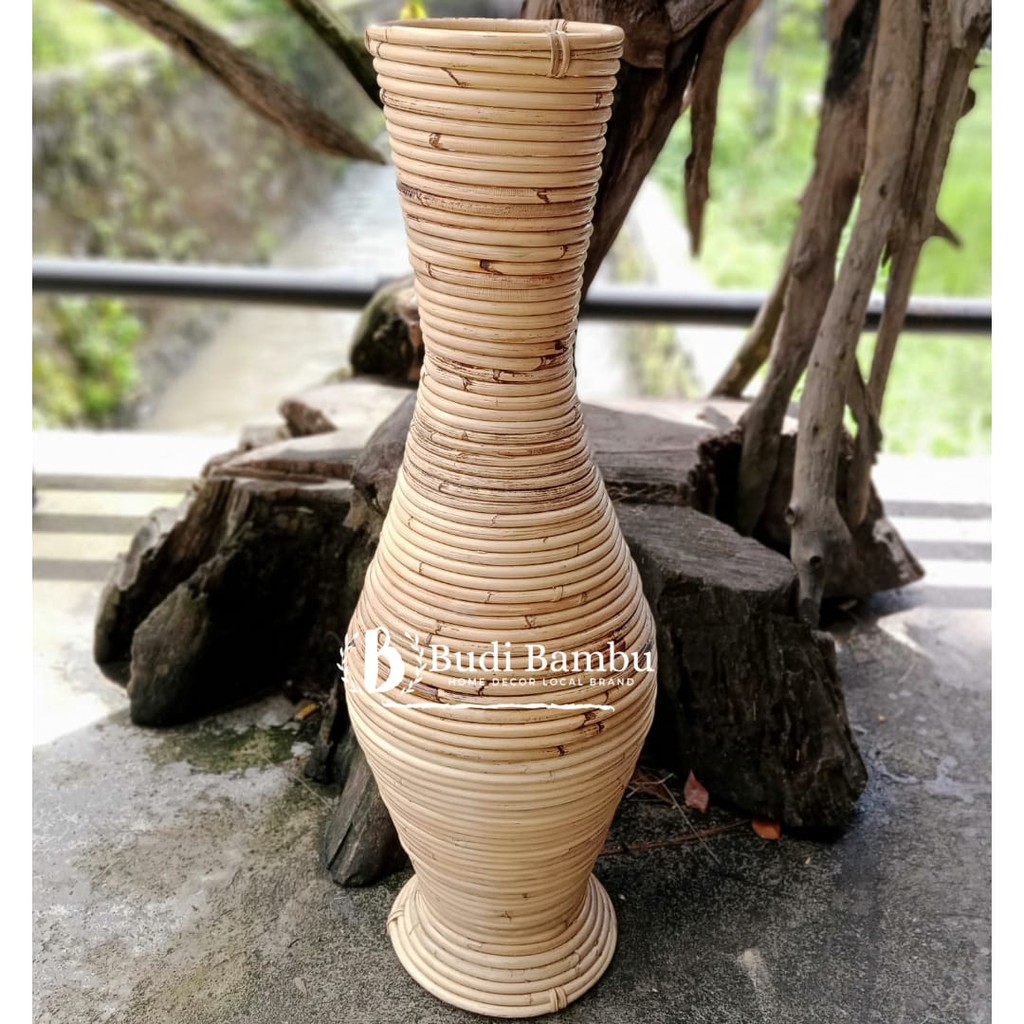 Vas Rotan / Pot Rotan / Pot Tanaman Artifisial Anyaman Rotan Antik Tinggi 70Cm