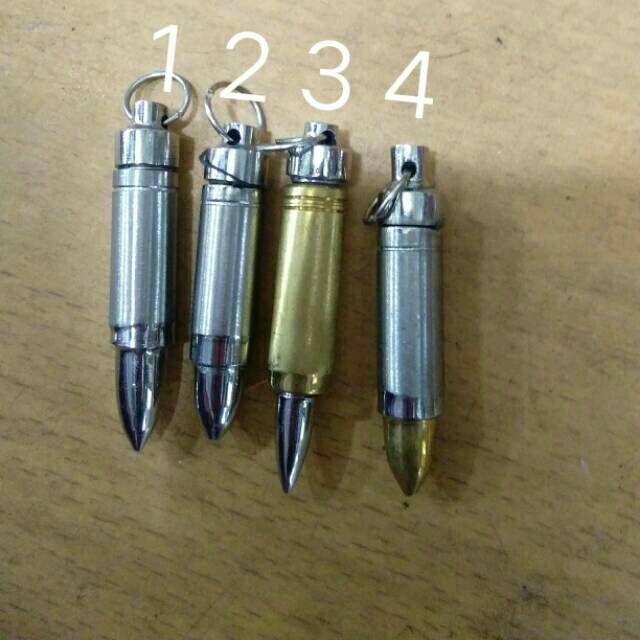 Liontin peluru tabung bisa dibuka dan di isi