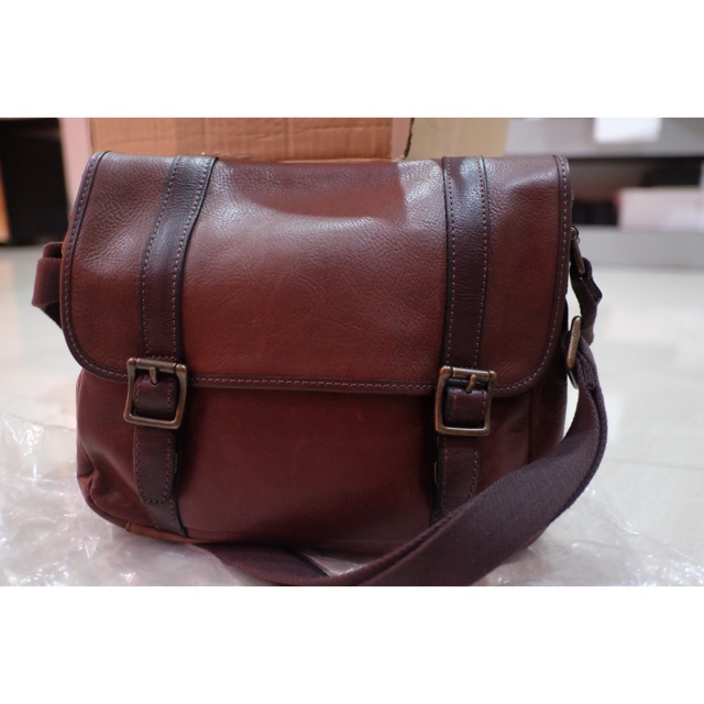 Fossil messenger bag