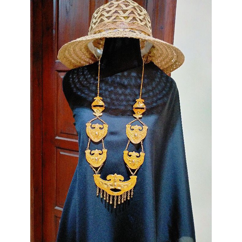 kalung ethnic karo