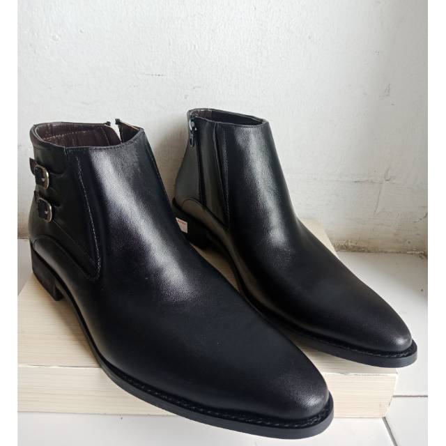 SEPATU PANTOFEL PRIA KULIT BOOT BUCCHERI