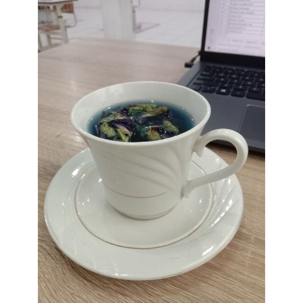 

Teh Bunga Telang (Butterfly Pea Tea)