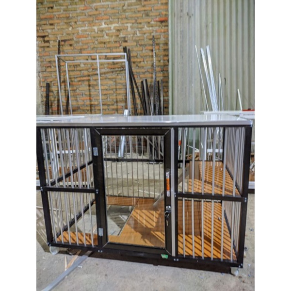 kandang kucing alumunium-serat kayu