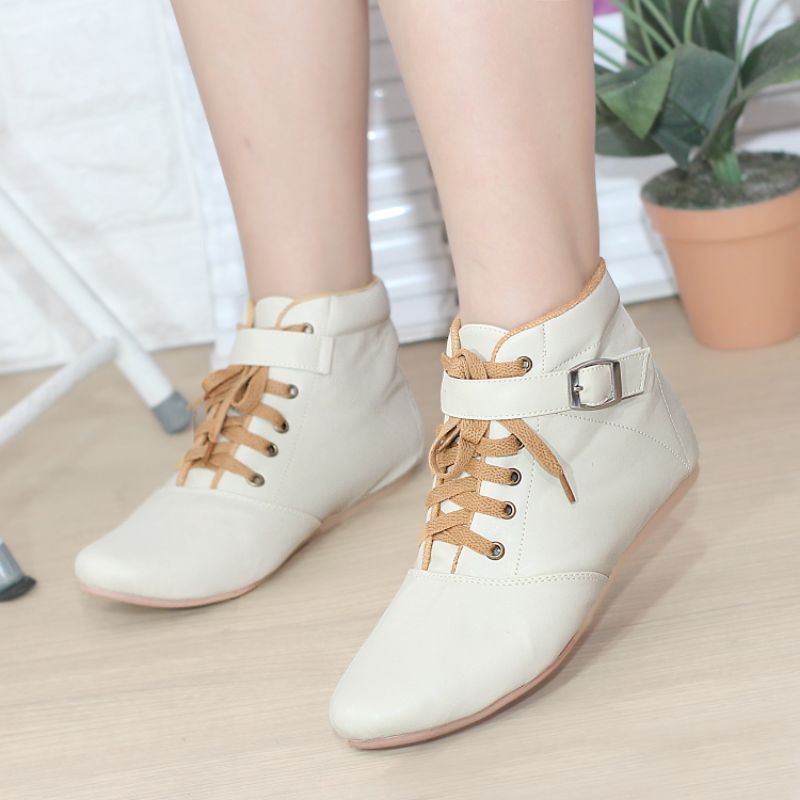 Boots flat wanita brd 03