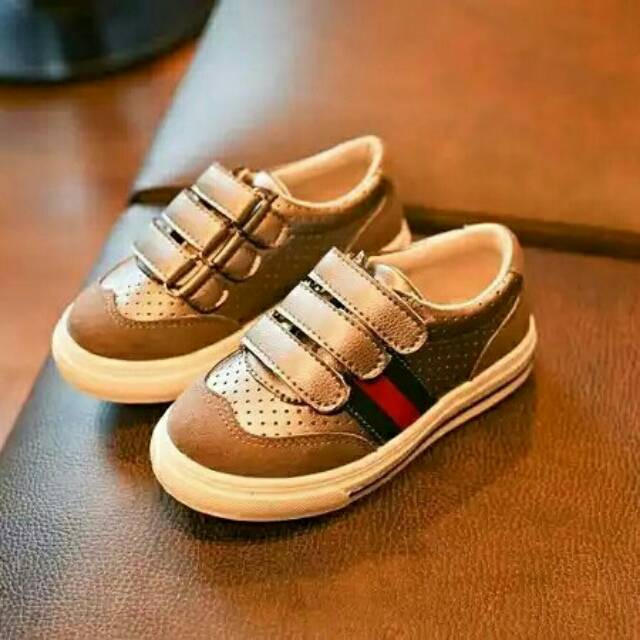 Sepatu anak perempuan - walker shoes import gucci kids