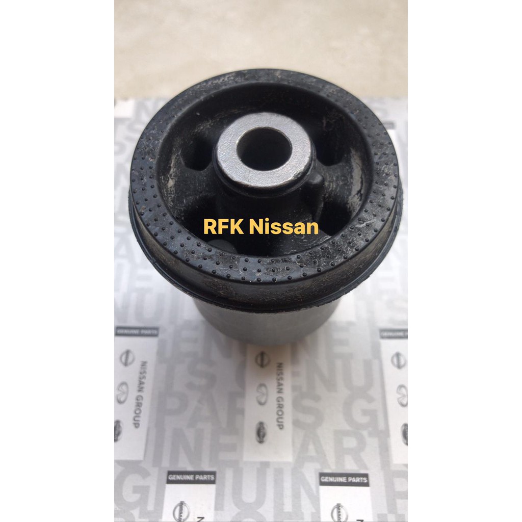 Bushing Cross Member Rear/Bushing Arm Roda Belakang Nissan Juke F15