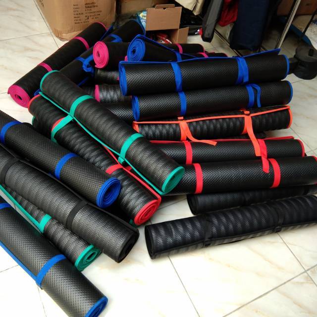 Matras yoga matras alas tenda matras olahraga tikar lipat outdoor matras spon