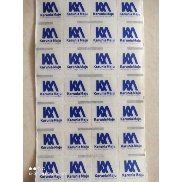 

Transparent square 22x22 kotak isi 60 pcs