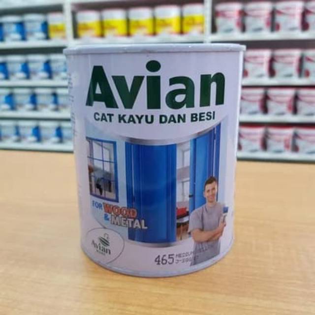 Cat kayu Avian 1kg