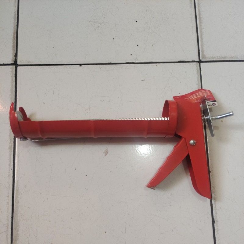 gun sealent kaleng / caulking gun kaleng / tembakan lem