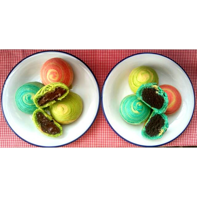 

(Isi 6 pcs)Pia 1000 layer /oleh-oleh pia/cemilan enak/cemilan halal