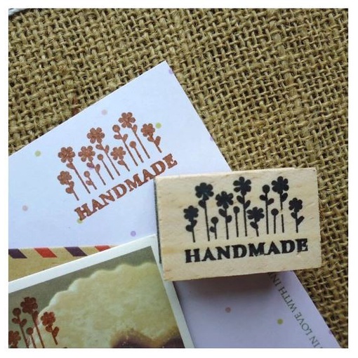 Wooden Rubber Stamp - Letter &quot;HAND MADE&quot; Rectangle