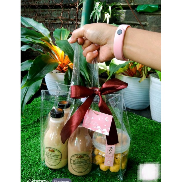 

Produsen || Tas Parcel / Bingkisan Oleh2 Haji || Ready Stok Berbagai Ukuran
