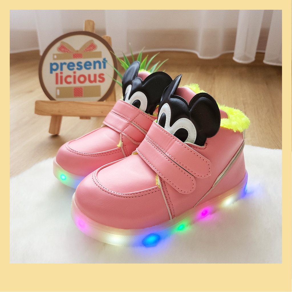 Sepatu Boots Anak LED / Sepatu Anak LED / Sepatu Pink LED Anak