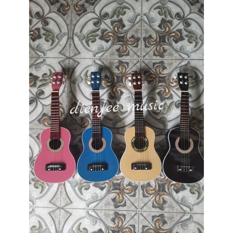 Ukulele / gitar ukulele /kentrung senar 4