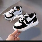 sepatu sneakers kets anak pria dan wanita JR terbaru