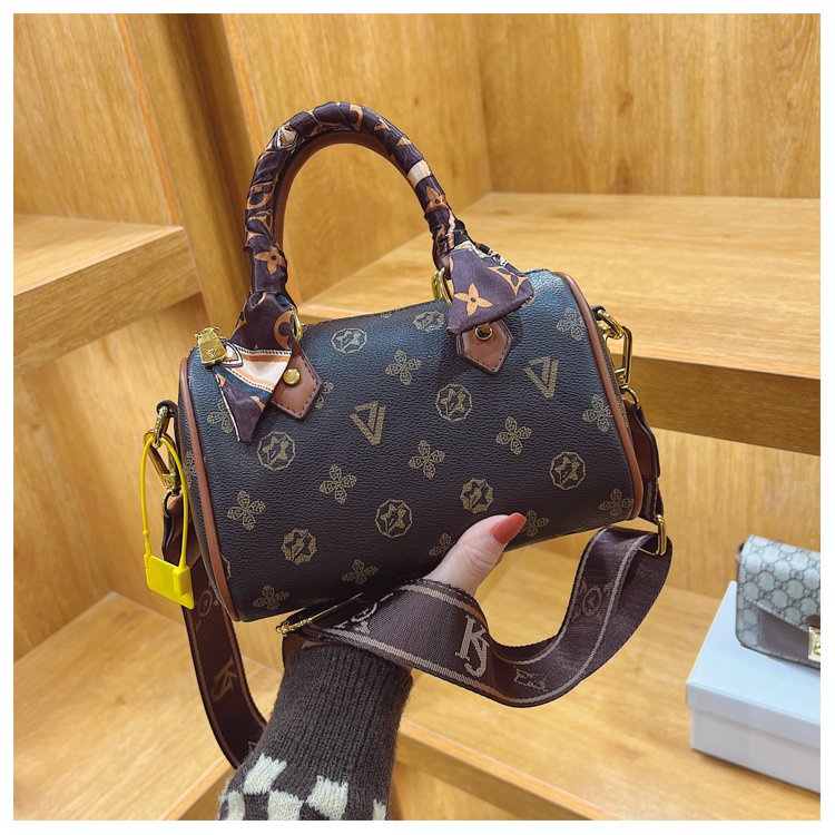 ( 2PC 1KG ) GTBI998878973 New Arrival  !!  Tas Selempang Wanita Import  Premium Terbaru+sall