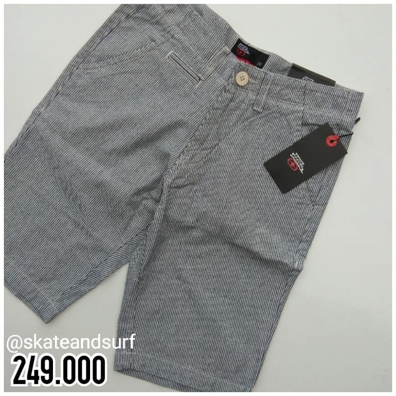 CELANA PENDEK NO FEAR ORIGINAL